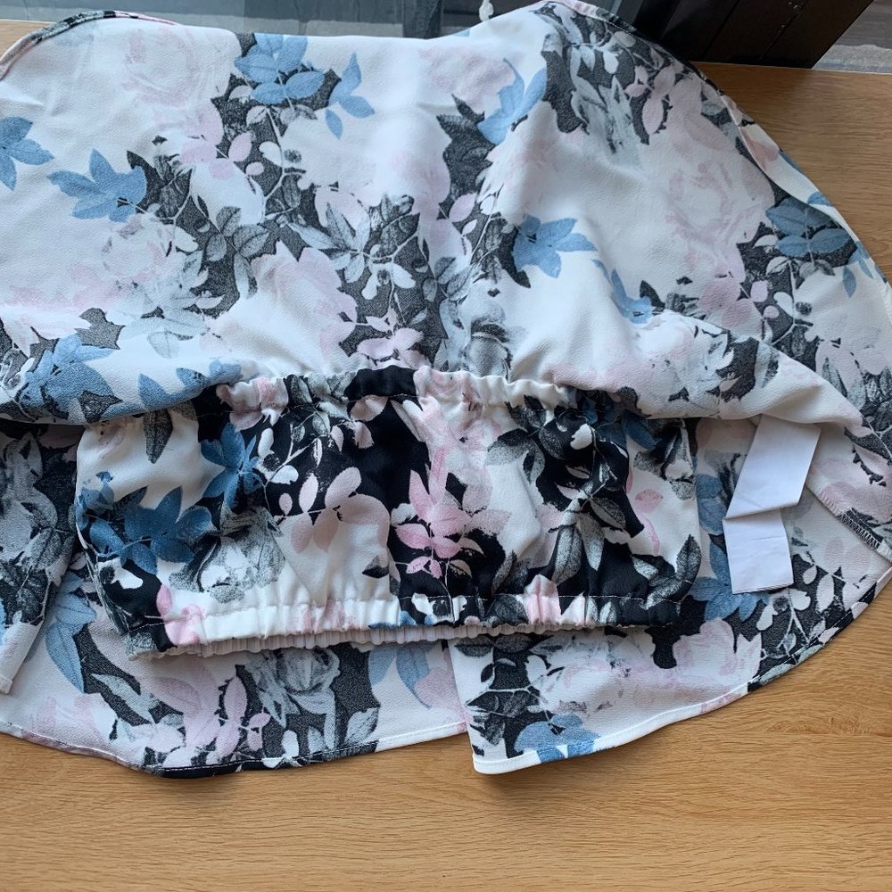 State of Being “Qualia” Strapless Crop Top Multi Floral Size M Women - Picture 4 of 6
